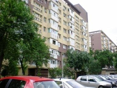 Strada Cuza Voda view 2