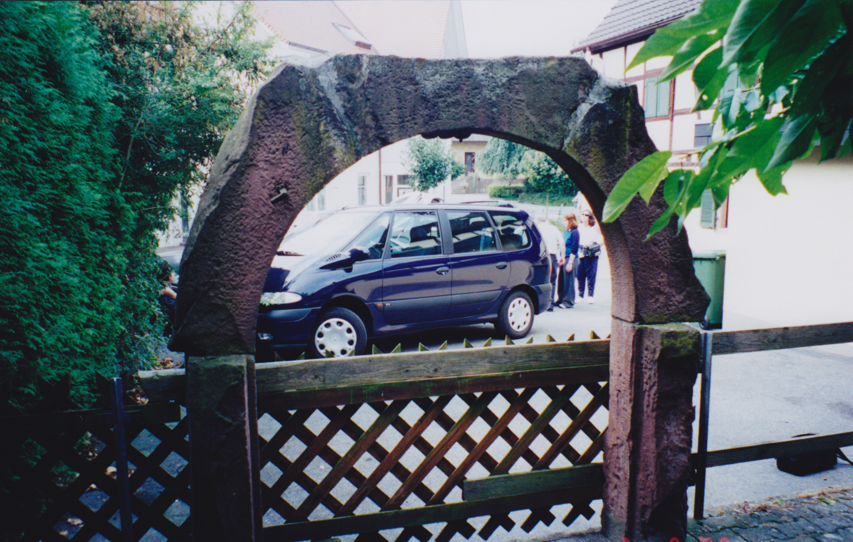 Vew of Leopold
                and Leonie's Arch