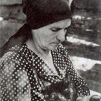 Indiv-0008-Yiddishe-Mama