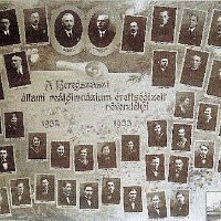 Sch-0015-School-1933-Graduationb