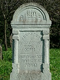 Chornotysiv-tombstone-011