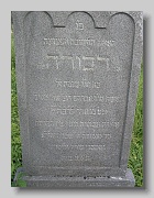 Esen-Cemetery-stone-014