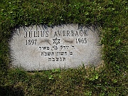 AVERBACK-Julius