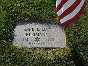 LEVY-Anne-E