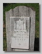 Holubyne-Cemetery-stone-409a