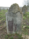 Iza-tombstone-07