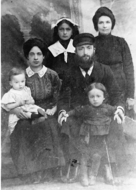 Reznik
                                          family