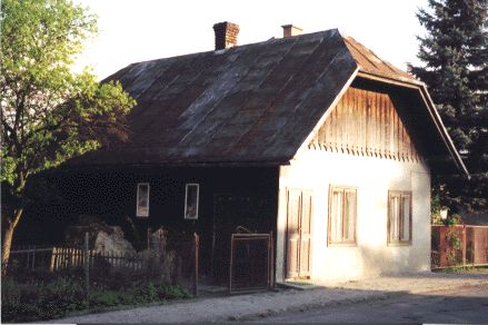 Jasienica former jewish
            tailor shop and home