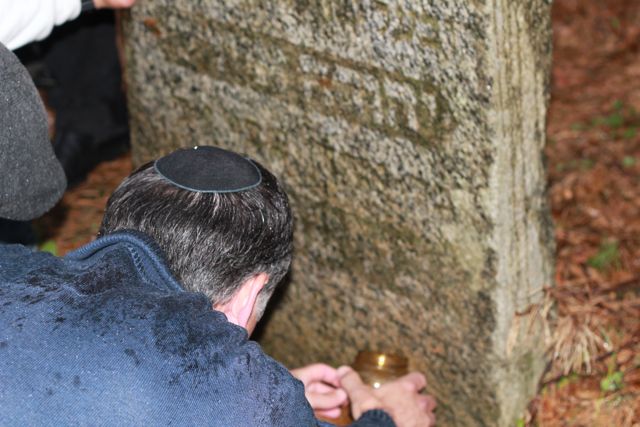 Israel Birnbaum
            at grave