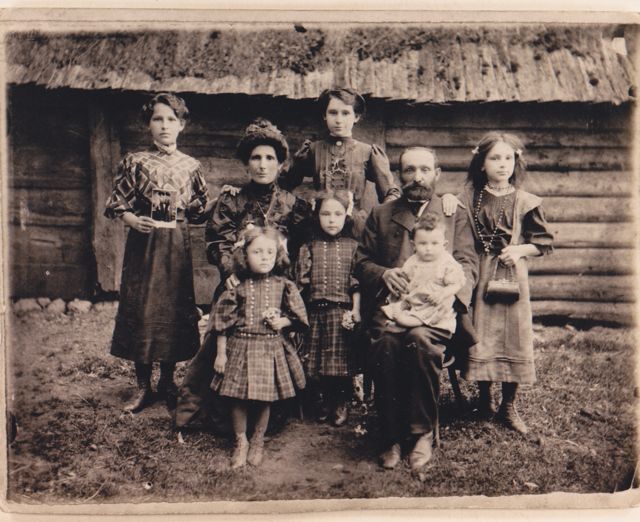 Ziants Family