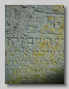 Nyzhni-Vorota-Cemetery-stone-004