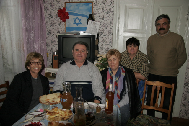 Orhei Hosts