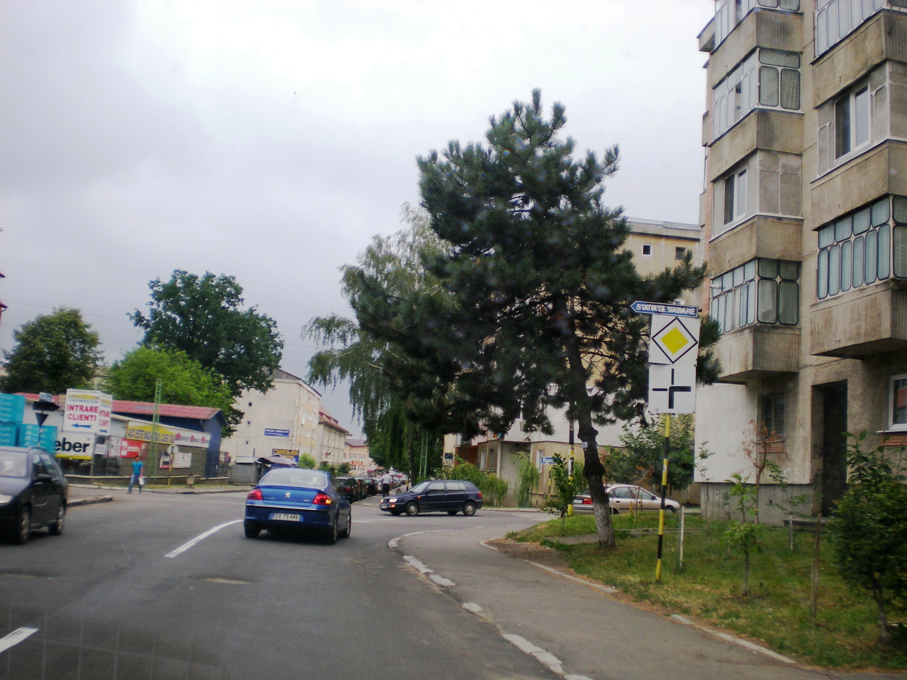 Entering Falticeni