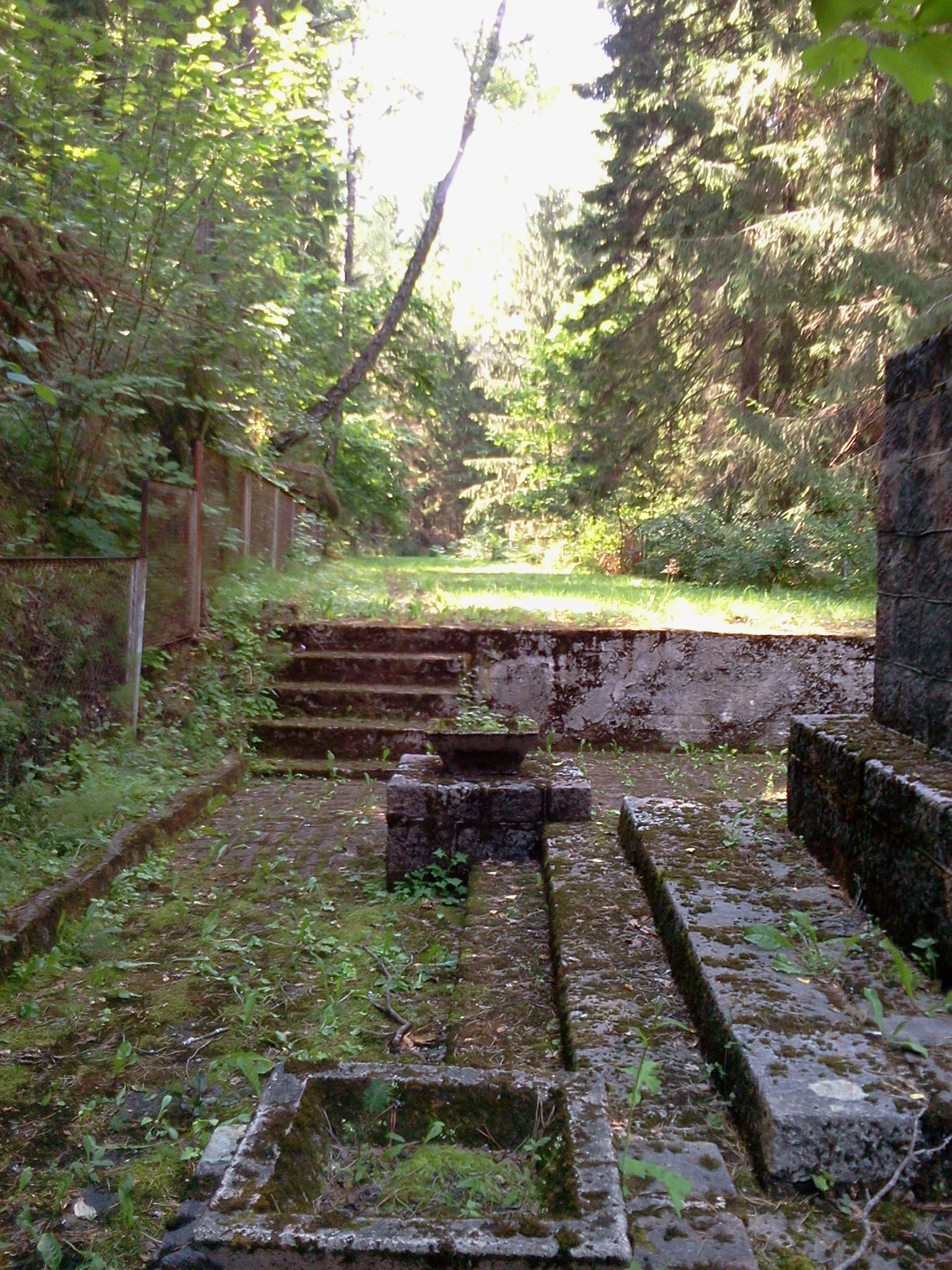 monument6