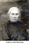 husiatyn_esrher_hornstein.jpg (53383 bytes)
