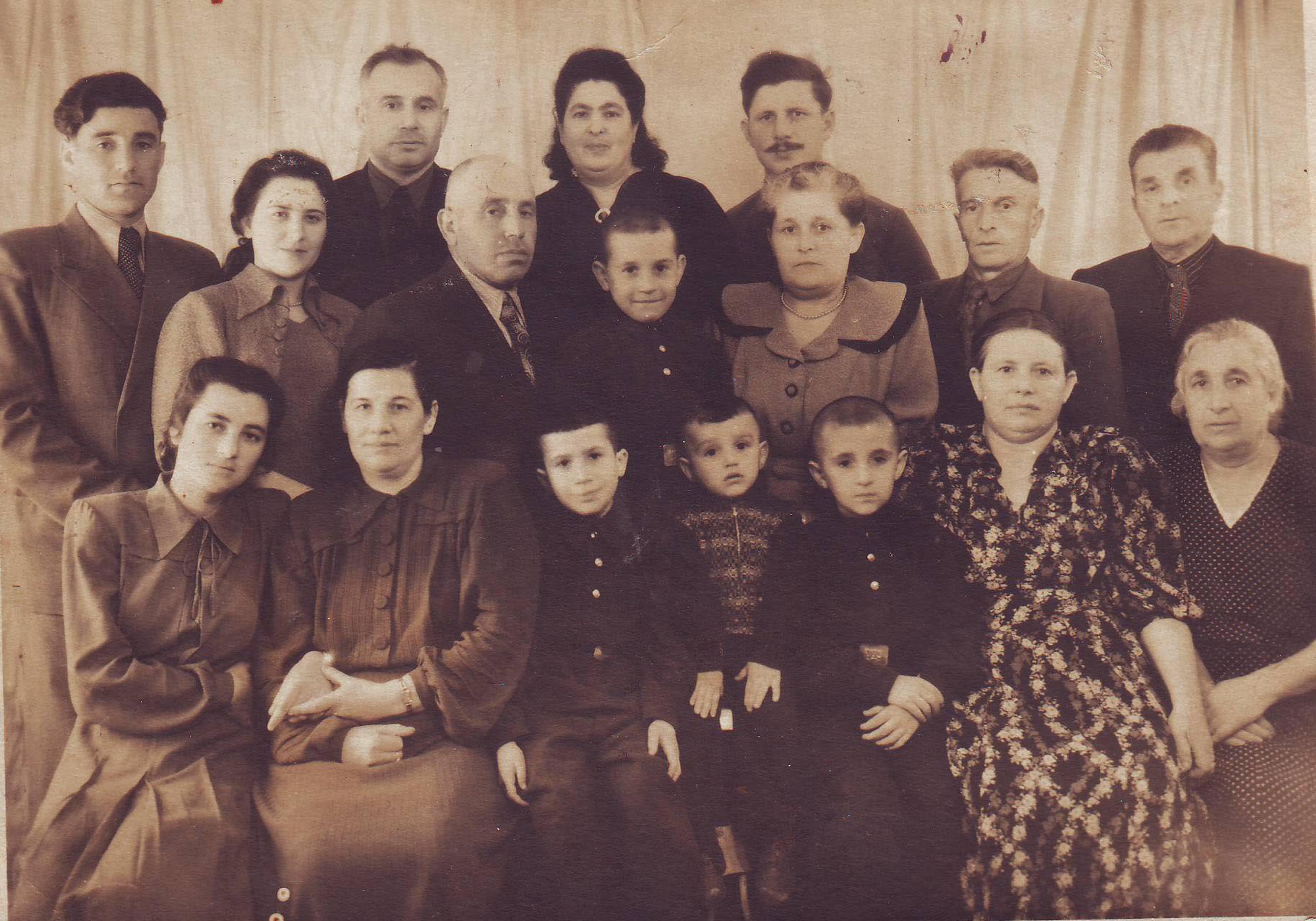 Ios Sevransky Descendents
