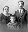 Chana Golda, Dov Ber, Fannie Ichikovich