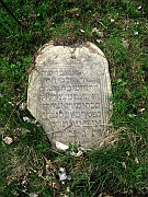 Turi-Remety-Cemetery-stone-011