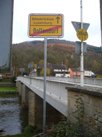 aleavingbollendorf.jpg