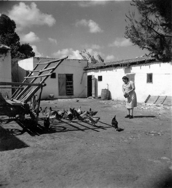 Herzlia Cheilovski at home
