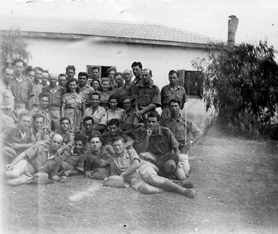 Gavat Ada, 1944