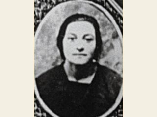 Yehudit Fishman (1922)