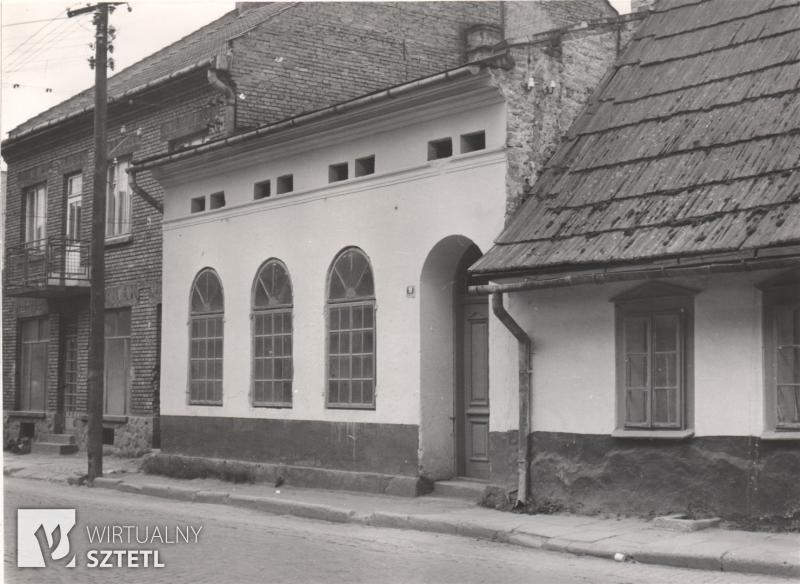Shtibl Photo