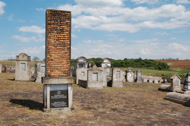 turismo_cemiterio%20filipson.jpg