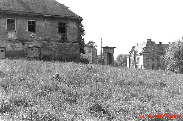 Remains of Jewish communal buildings