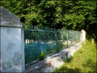 Ternivka mass grave