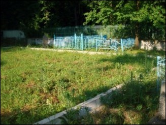 Ternivka mass grave