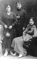 Chane-Golda, Moyshe, Rivl