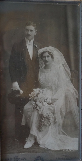 Max and Adele Fellmann, wedding in Vienna Stadttempel (1915).